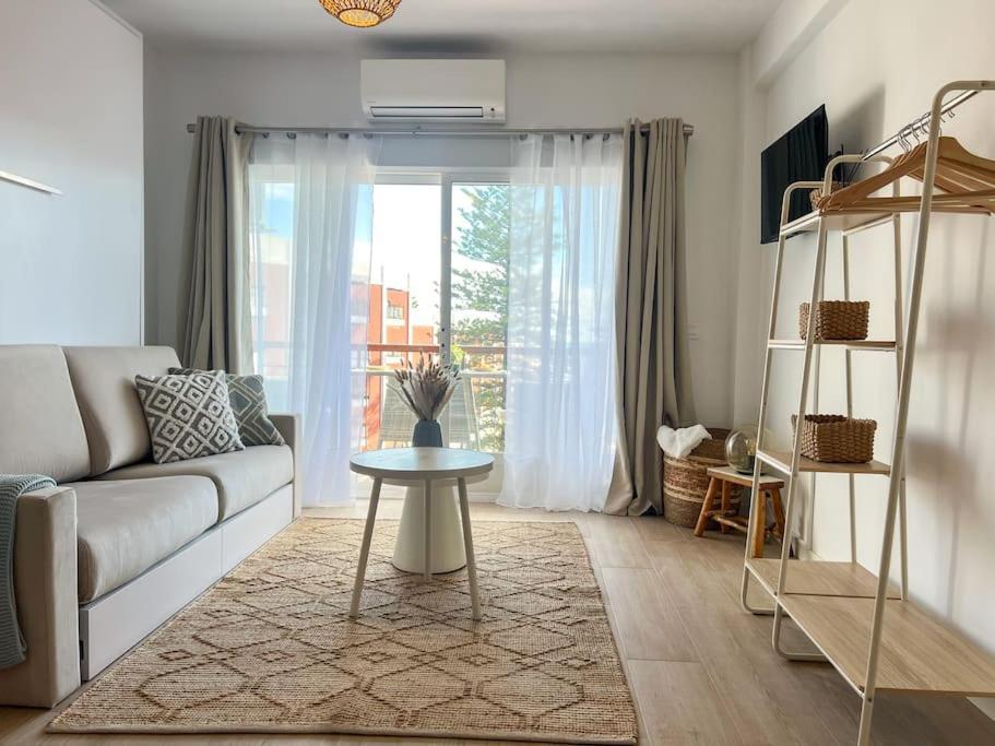 Studio Hola Arenal Platja de Larenal Exterior foto